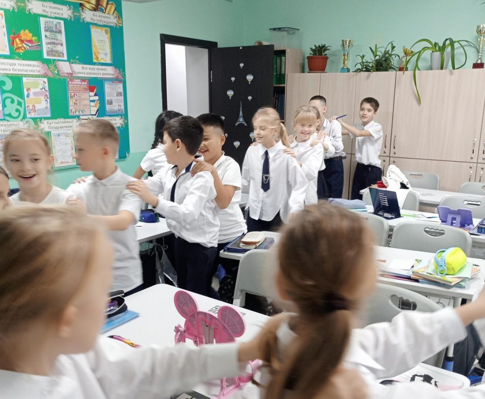 Правила поведения на железнодорожных путях